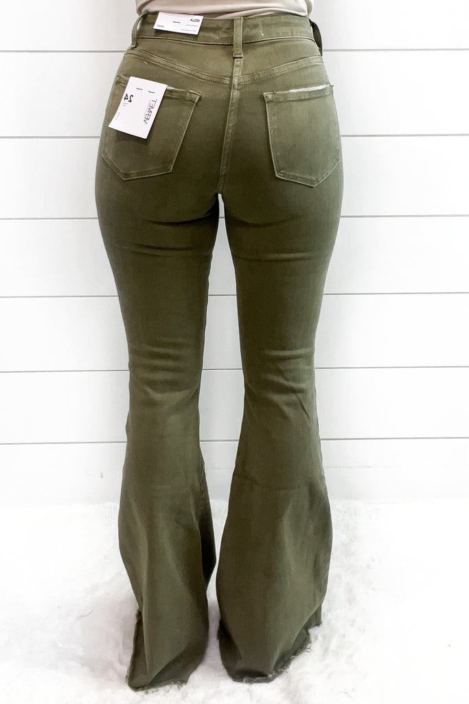 The Bella Super Flare by Vervet