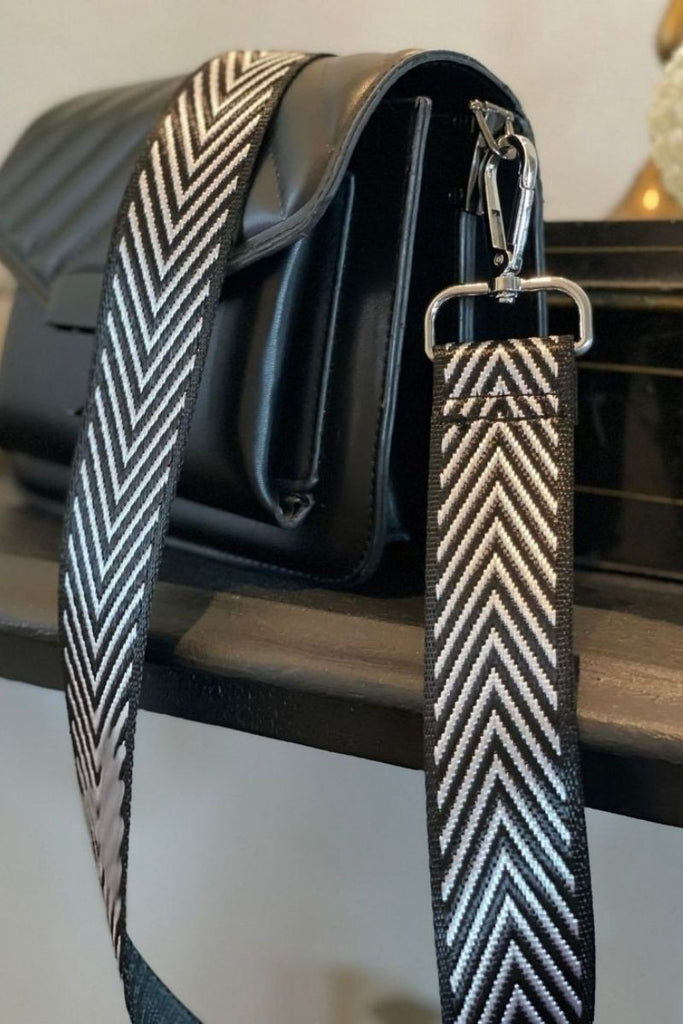 On Trend Guitar Straps