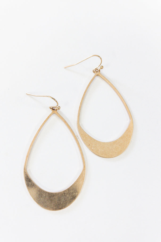 Simply Classic Earrings - Gold