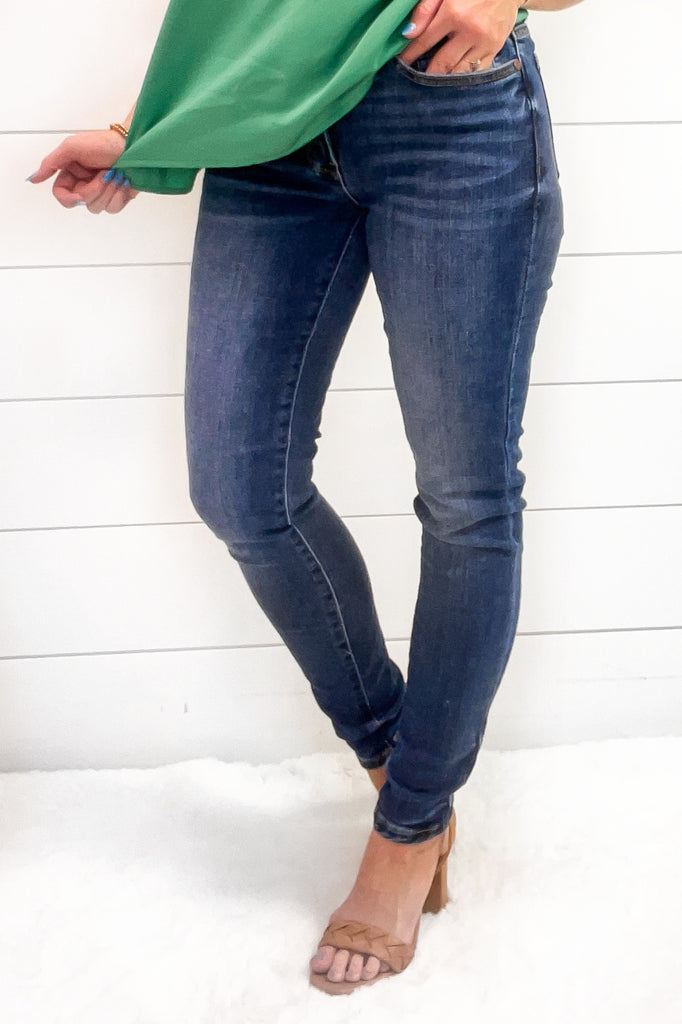 Judy Blue - Sydney Mid Rise Jeans
